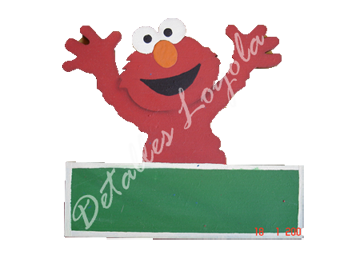 L22-004 Elmo con rótulo 10cm