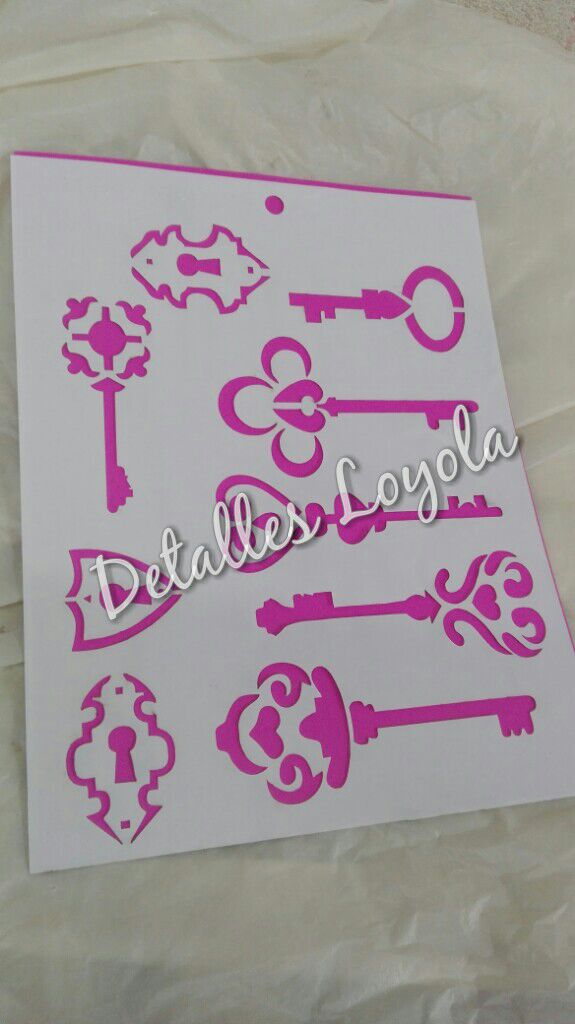 ST6-022  Stencil - Estencil - Plantilla  Llaves vintage 14x22 media carta