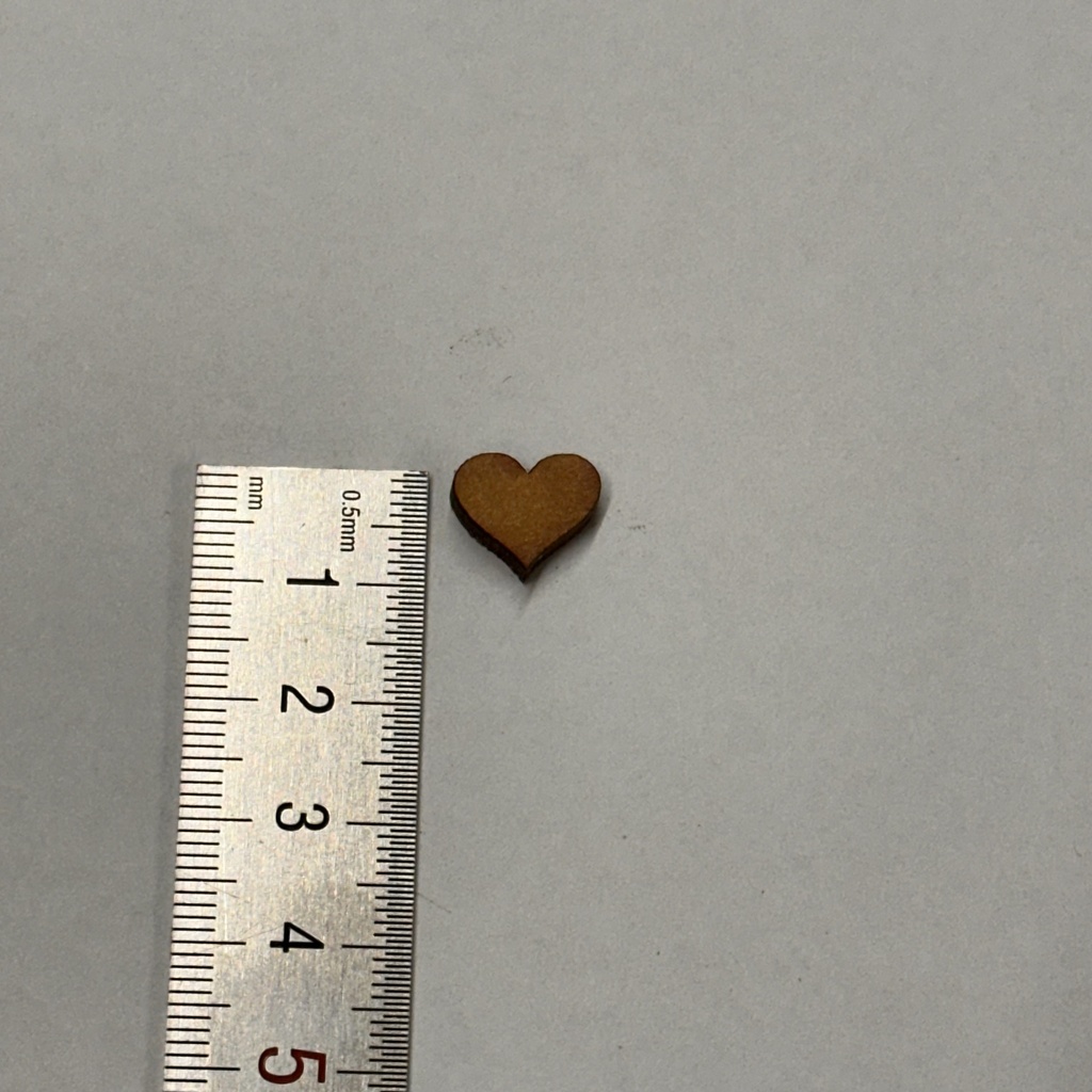 L1-002 Corazón redondo 1x1 cm.