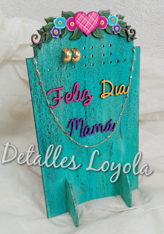 L11-021 Proyecto, portaaretes y cadenas FELIZ DIA DE LA MADRE + L17-023  flores y coraz