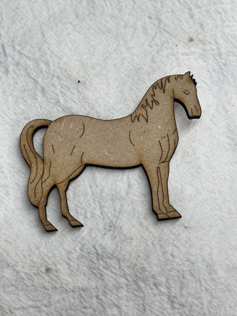 L14-176 Figura de caballo de lado 10cm