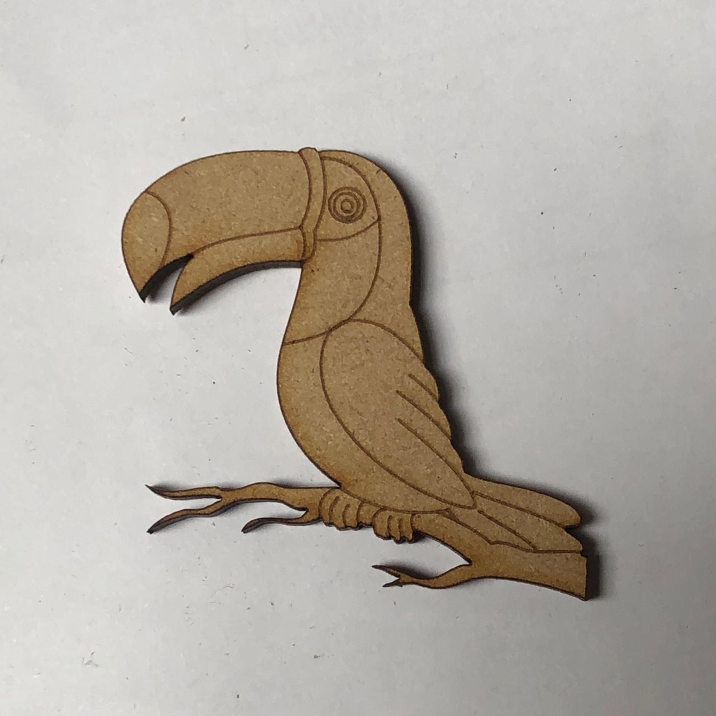 L14-255 Tucan 3 en ramita 10cm (típico de Costa Rica)