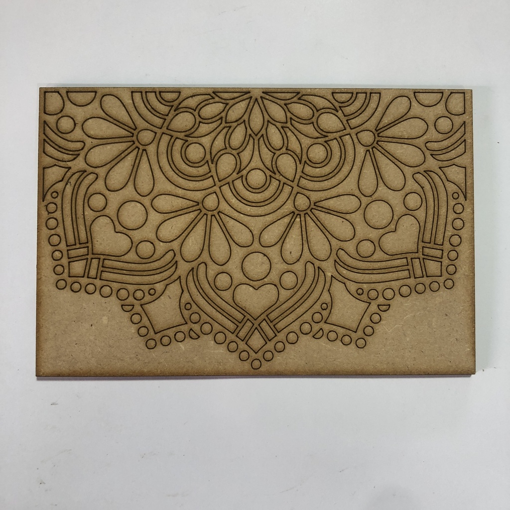 L31-008 Mandalas Mandala plana mitad 29cmx19cm