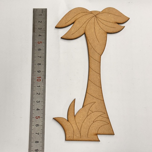 [L5-038] L5-038 Palmera con zacate 18cm
