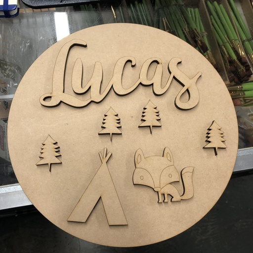 L24-027a Nombre en círculo 30cm diametro / MDF3mm (nombre+figuras+tabla)