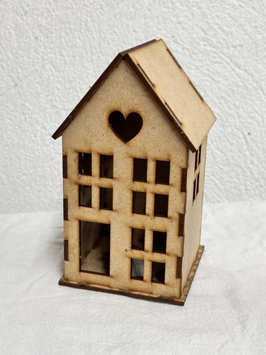 L23-387 Casa 2 de la villa  9x9x16cm