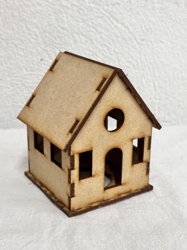 L23-388 Casa 3 de la villa  8x8x11cm