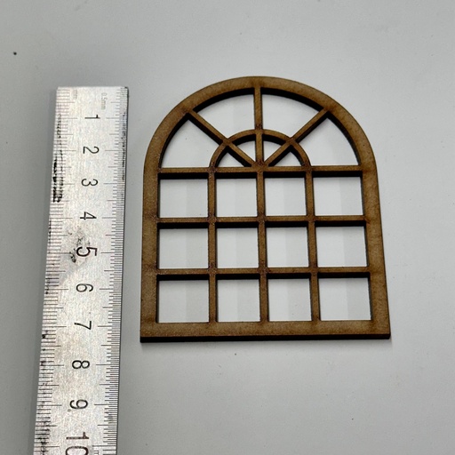 L34-052 Ventana calada 1 7,6x6cm