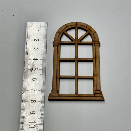 L34-072 Ventana calada 17 arriba redonda 8x5cm