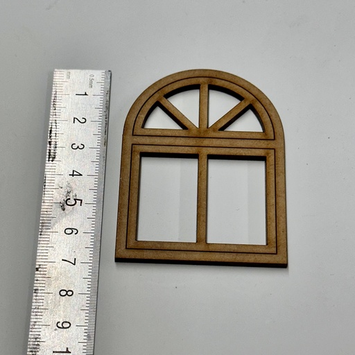 L34-074 Ventana calada 17 arriba redonda 7x5cm