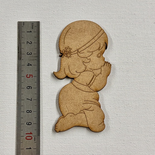 [L15-014] L15-014 Niña PM rezando sin velo 10cm
