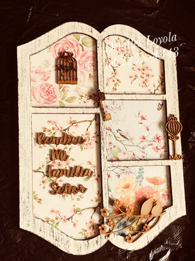 [L17-080] L17-080 Ventana mediana (vintage) 35x48cm ondulada arriba y abajo vitral