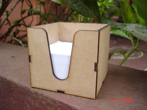 [L20-009] L20-009 Caja para cubo de papelitos 9x9x9xcm (block alto)