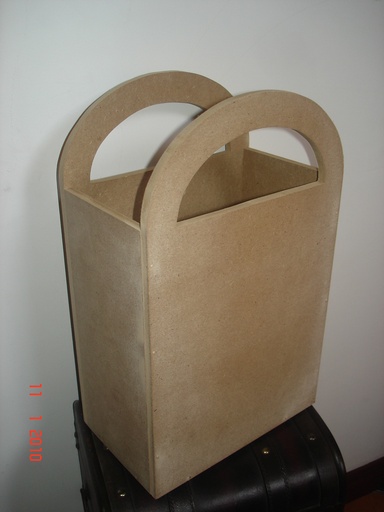 [L20-010c] L20-010c Caja con agarraderas 20x12x8cm(alta)