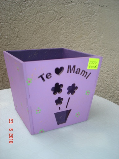 [L20-044] L20-044 Caja tipo maceta base 8x8, boca 10x10 alto 9cm calada Teamo MaMITA