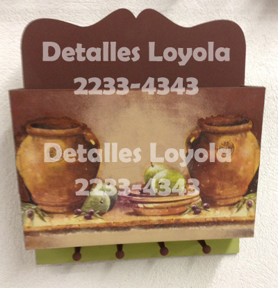 [L20-070] L20-070 Organizador de pared para papeles con pines 30x35cm