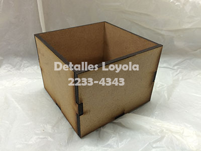 [L20-093] L20-093 Caja 15x10x6cm sin tapa