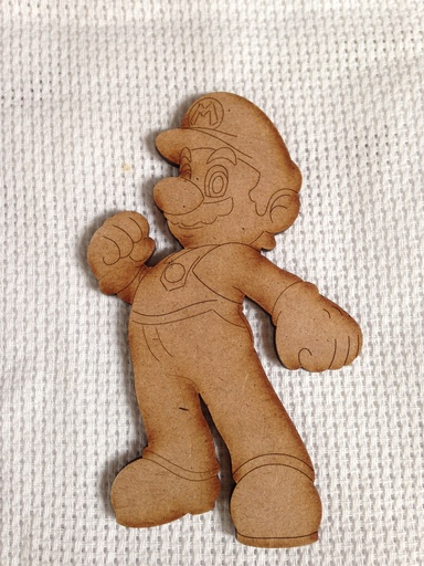 [L22-060a] L22-060a Mario Bros de pie 25cm