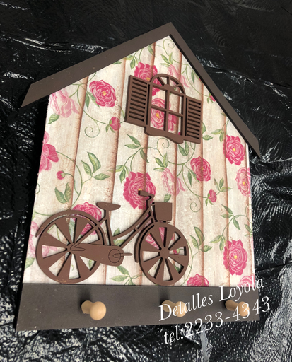 [L26-043] L26-043 Perchero de casita (vintage) 25x29cm